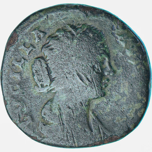 Moneta, 
  
  Lucilla, 
  
  Sestercjusz